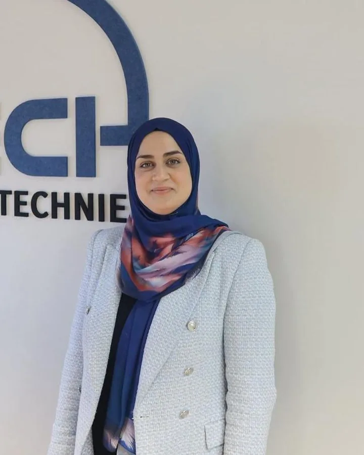 Mona Almushat, manager kwaliteit en certificeringen, aanspreekpunt van het documentenloket